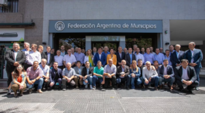 VIDEO | El intendente de La Toma marchó a Economía y también le reclamó a Poggi: «No me recibe»