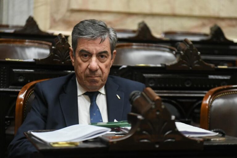 Jorge ‘Gato’ Fernández: «Di quórum sin darme cuenta»