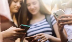 Adiós al iPhone como lo conocíamos: los nuevos emojis que incorporó Apple