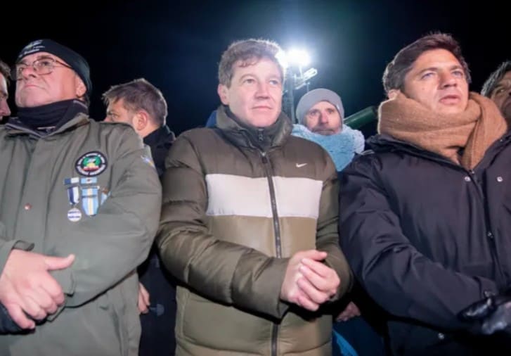 Axel Kicillof, tras la vigilia por Malvinas: «La Patria, la memoria y el territorio nacional no se venden»