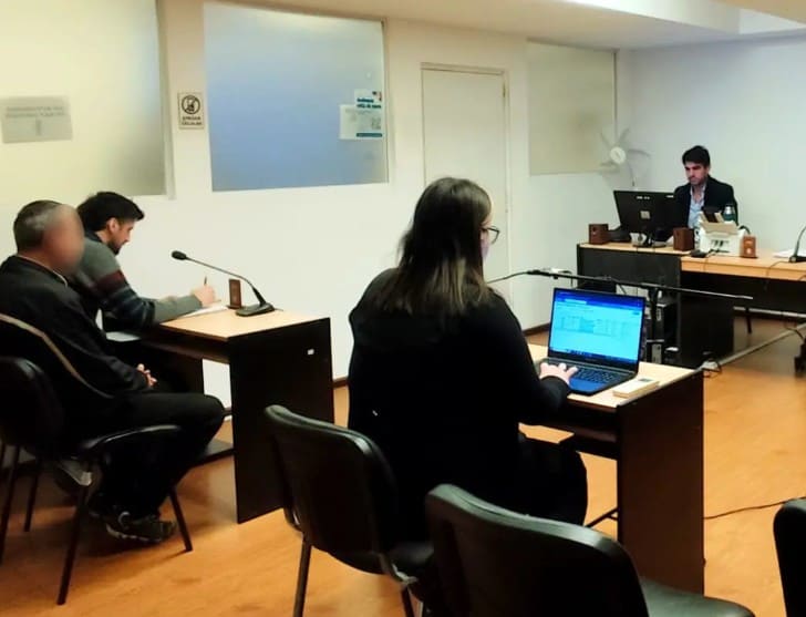 La Punta: imputan a un hombre por exhibiciones obscenas y persecución a una menor 