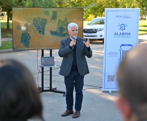 El Gobierno evalúa cobrar a los padres los costos de los operativos por amenazas en escuelas