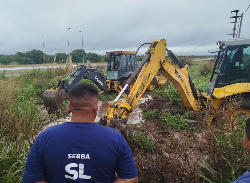 Corte de agua afecta a varios barrios de la zona sur por una rotura en el acueducto