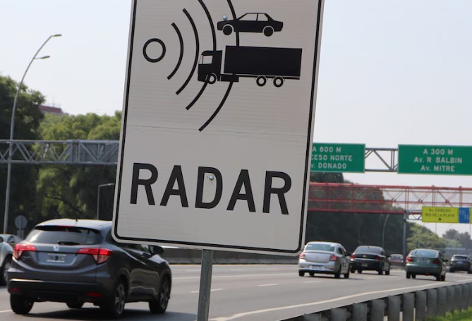 Detectan más de 150 radares no autorizados en rutas