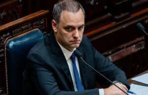 Manuel Adorni: «No voy a renunciar, jamás voy a ceder ante las presiones»