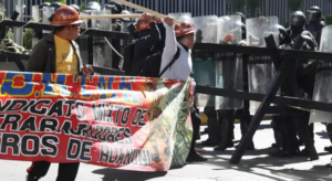 Bolivia: protestas, bloqueos y represión en La Paz