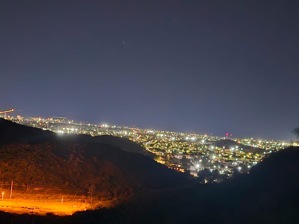 Rescataron a una joven lesionada en el Cerro de la Cruz