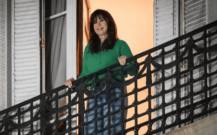 Casación rechazó un planteo de Cristina Kirchner y dejó firme el decomiso de bienes por casi $685 mil millones