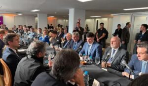 El Gobierno lanzó la Mesa Federal Minera junto a gobernadores y empresarios del sector