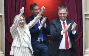 El Gobierno reafirmó que Manuel Adorni presentará «en los próximos días» la declaración jurada