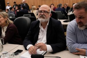 Un diputado advirtió que el Gobierno prepara un ‘doble tarifazo’ al gas para este invierno