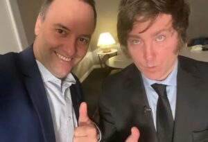 Javier Milei ratificó el respaldo a Manuel Adorni en redes sociales y desestimó las refacciones en su casa