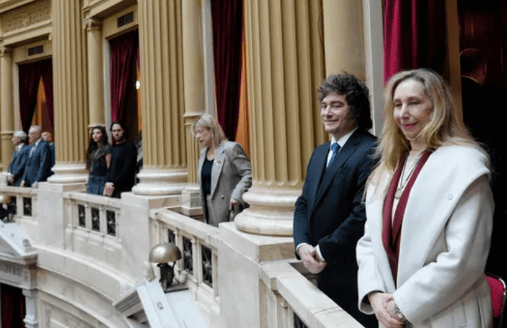 El Gobierno anunció sus próximas prioridades para el Congreso: Súper RIGI y Etiquetado Frontal