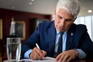 El PANE pierde su rango ministerial y pasa a Educación