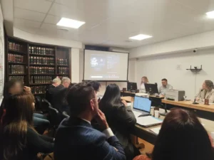 Imputaron a un exjuez y a un abogado por la supuesta falsificación de un acta en una causa judicial