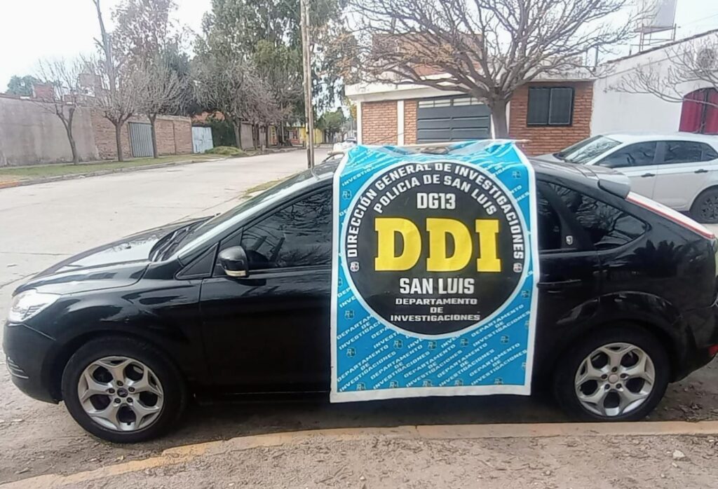 Secuestraron un auto vinculado a una causa por hurto y estafa a una jubilada
