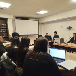 Prisión domiciliaria y permiso de trabajo para los acusados de robar una bebé