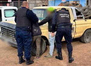Investigan un caso de abuso de armas en Villa Mercedes: hubo allanamientos y secuestro de elementos