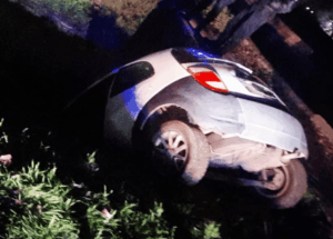 Villa Mercedes: un hombre fue hospitalizado tras caer con su auto a un canal de riego