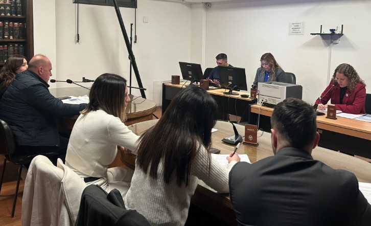 Imputan a la exintendenta de Fraga por peculado y falsificación de documentos