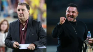Boca ya piensa en el sucesor de Úbeda: los dos técnicos que seducen a Riquelme y los obstáculos para contratarlos