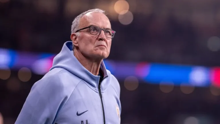 Bielsa confirmó la lista de Uruguay para el Mundial 2026: Muslera, Viña y la ausencia que sacude a la Celeste
