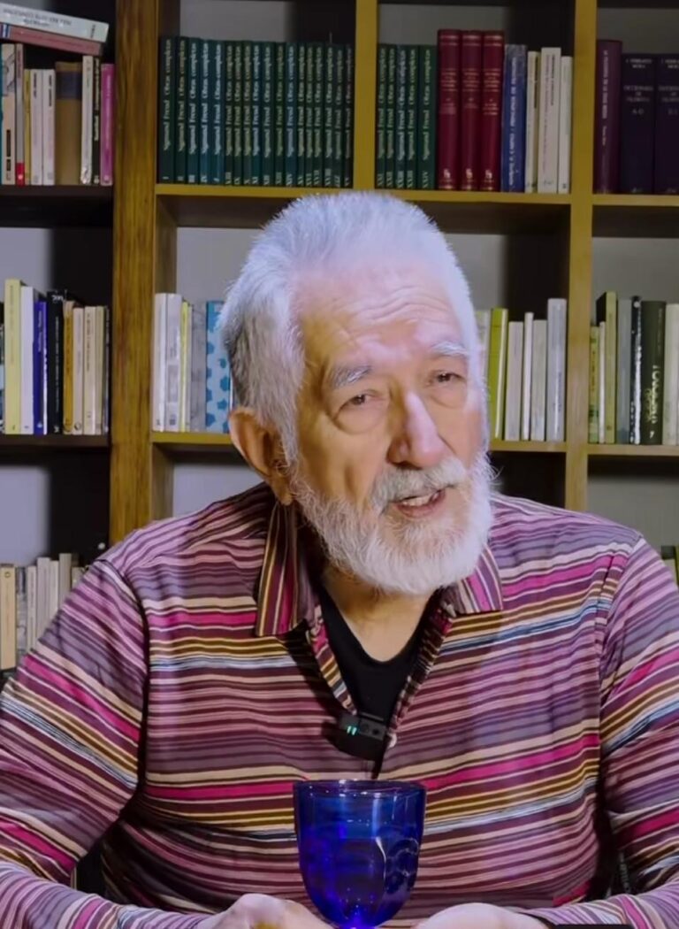 Rodríguez Saá advirtió que el “empleo público está en crisis” y cuestionó la gestión de Poggi