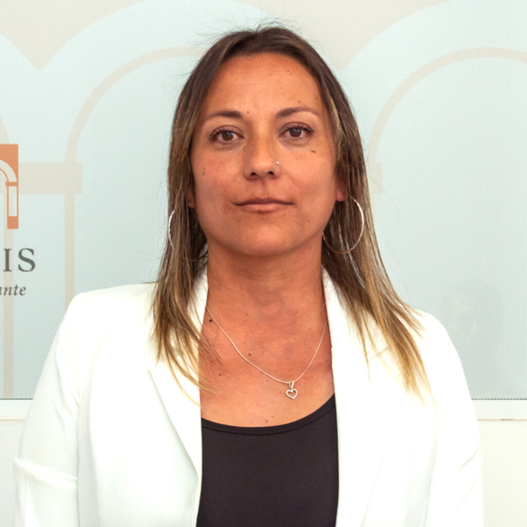 Denuncia penal contra Laura Sánchez por presunto uso de fondos públicos en un negocio privado