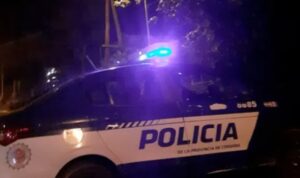 Asesinaron a un joven en Córdoba y buscan al presunto homicida