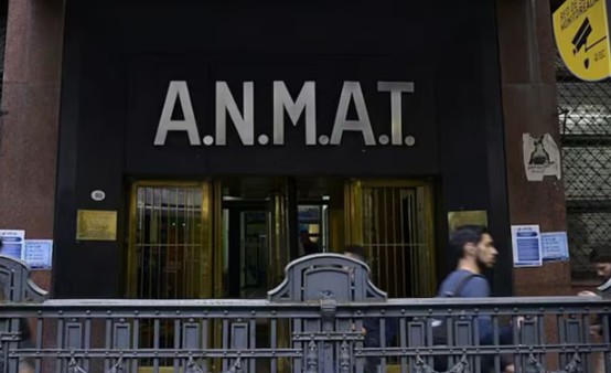 ANMAT prohibió cosméticos de cuatro marcas por riesgo sanitario
