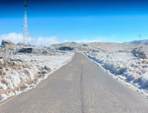 Frío extremo en San Luis: hay cortes preventivos en rutas por el congelamiento de la calzada
