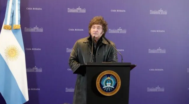 Milei propone un “shutdown” para limitar el gasto del Estado