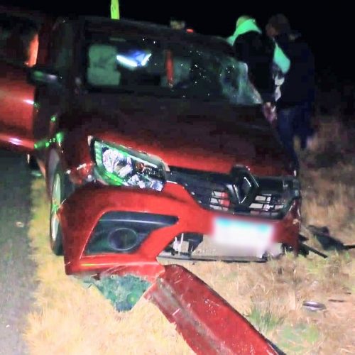 Tres heridos tras un choque frontal entre un camión y un auto en la ruta provincial 1