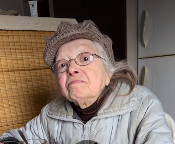 Tiene 83 años, vive sola y pasó una semana sin luz: el caso de Agustina expone una situación de abandono
