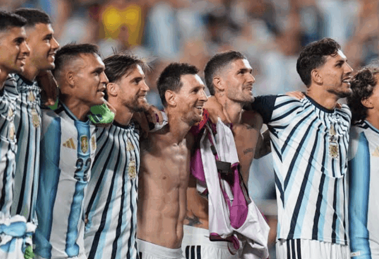 Argentina le ganó a Suiza y avanzó a semifinales, donde jugará ante Inglaterra