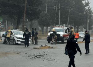 Choque entre una camioneta y un patrullero en Villa de Merlo: dos policías resultaron heridos