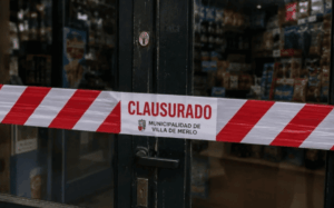 Clausuraron un comercio en Villa de Merlo por vender bebidas alcohólicas fuera del horario permitido