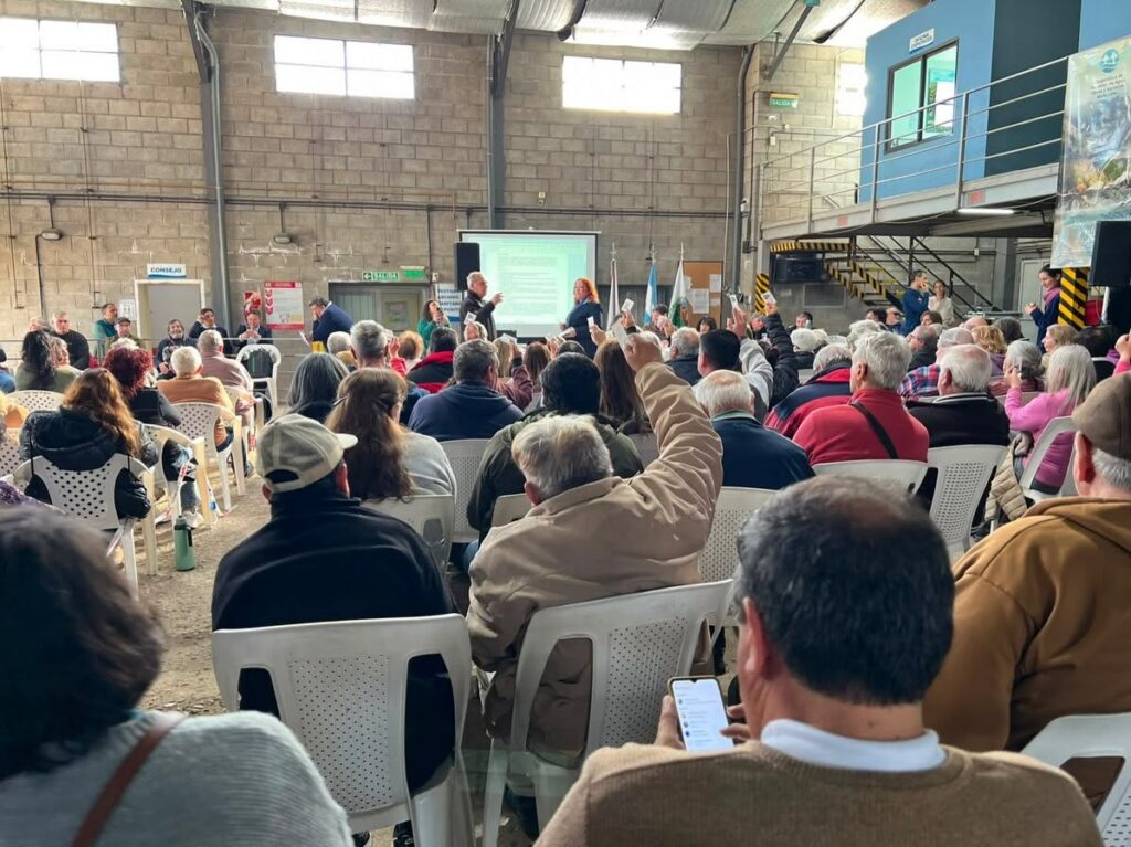 Álvarez Pinto sufrió un duro revés en la Cooperativa de Agua de Merlo