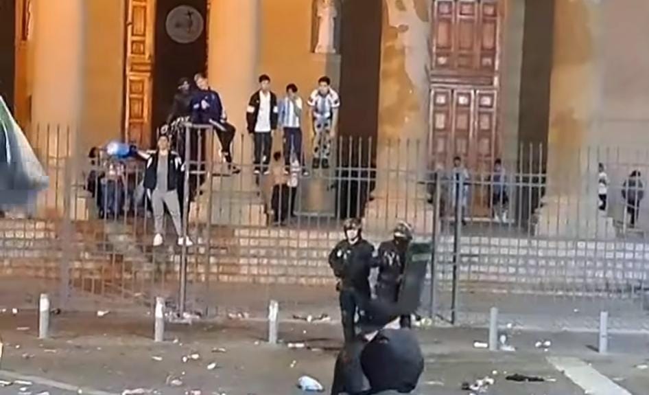 Batalla campal y enfrentamientos durante los festejos por Argentina en San Luis y Villa Mercedes