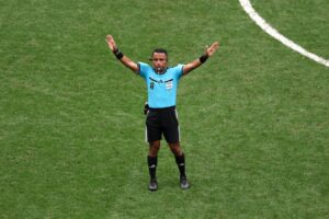 Iván Barton dirigirá España-Francia: el árbitro que hizo historia con la «Ley Prestianni» fue designado para la semifinal