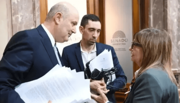Patricia Bullrich se reunió con Federico Sturzenegger por cambios a la ley de Propiedad Privada