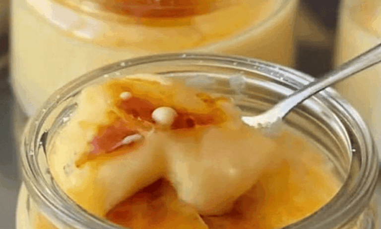 Merienda exprés y sin harina: Flan dorado de naranja en freidora de aire