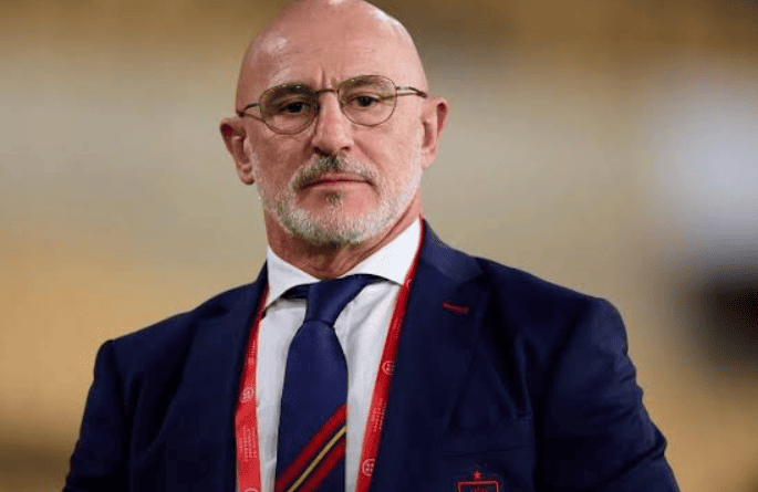 De la Fuente le tiró flores a Scaloni antes de la final del Mundial: «Tiene números excepcionales»