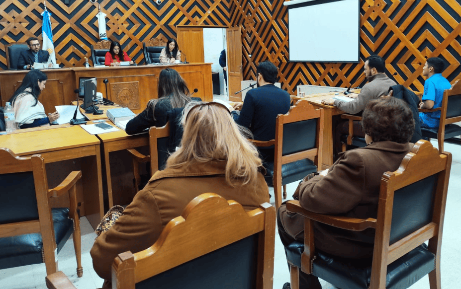 Un imputado por robo e incendio acordó un juicio abreviado: podría recibir tres años y un mes de prisión 