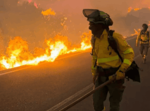 España: al menos 11 muertos, más de 50 heridos y cientos de evacuados por incendios forestales
