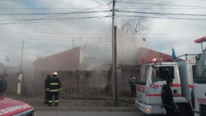 Investigan el incendio de una casa en Villa Mercedes: no hubo heridos