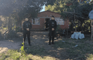 Encontraron a un nene muerto en su casa de Misiones: investigan si su madre lo mató y luego intentó suicidarse