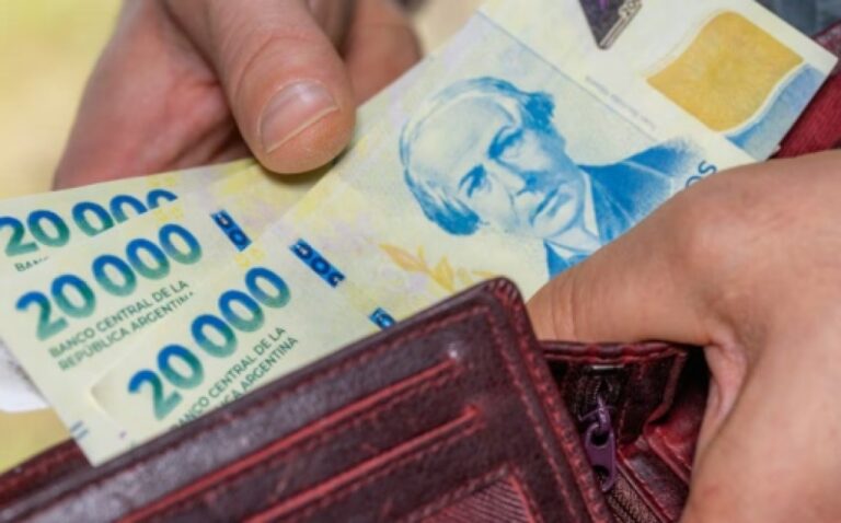 La mora entre jubilados se triplicó y el Banco Nación ya refinancia deudas por $310.000 millones