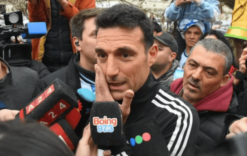 Scaloni habló sobre la arenga de Messi, su futuro en la Selección Argentina y la bandera de las Islas Malvinas - SanLu