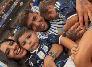 La razón por la que Valentina Cervantes les prohíbe a sus hijos cantar contra Inglaterra